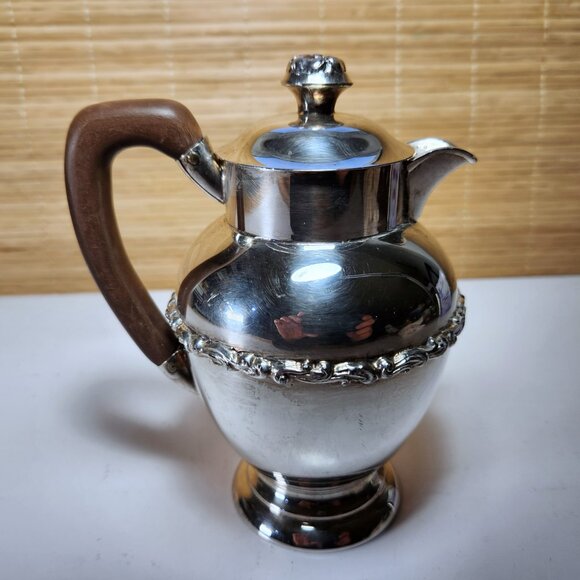 Marlboro Plate Silverplat Creamer E.P. Copper Small Pitcher Wood Handle Lidded - Picture 7 of 10